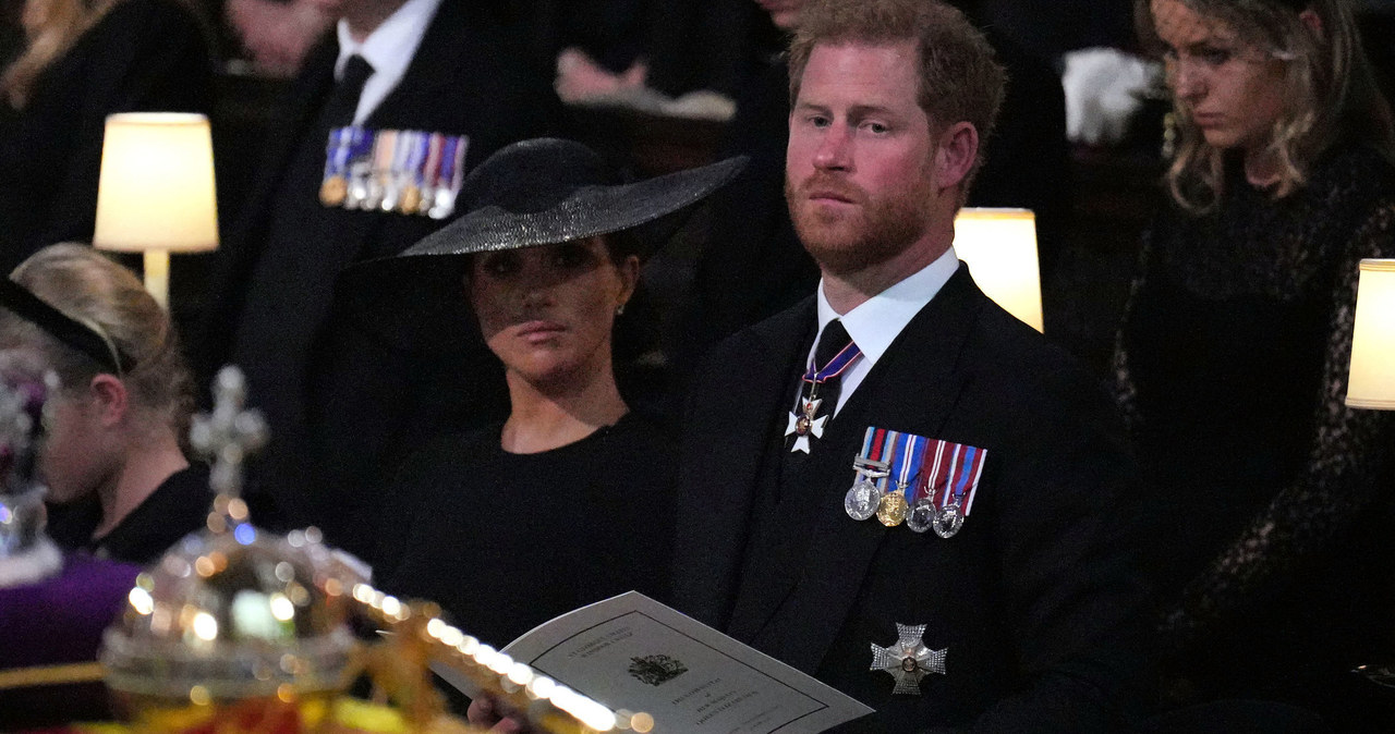 Meghan i Harry podczas pogrzebu królowej Elżbiety II /WPA Pool /Getty Images