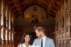 Meghan i Harry pokazali światu syna [ZDJĘCIA]