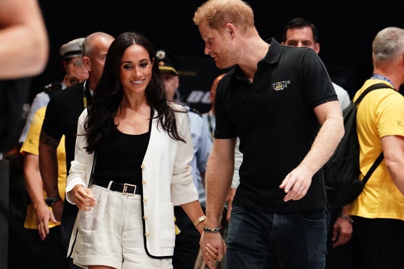 Meghan Markle i książę Harry pojawili się razem publicznie. Uwagę zwraca ich zachowanie