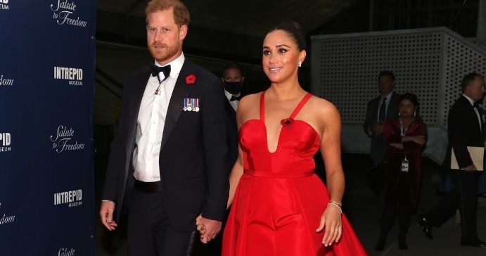 Meghan Markle i książę Harry zaskoczyli zebranych na gali z okazji Dnia Weterana / Dia Dipasupil / Staff /Getty Images