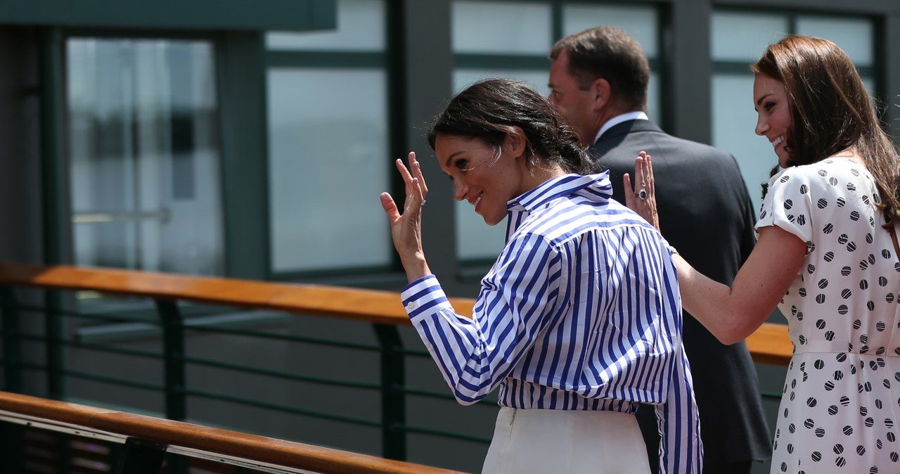 Meghan Markle i księżna Kate w drodze na Wimbledon /WPA Pool /Getty Images