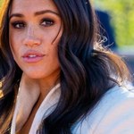 Meghan Markle robi dobrą minę do złej gry, a ludzie nie kryją rozgoryczenia. Nie tak miało być