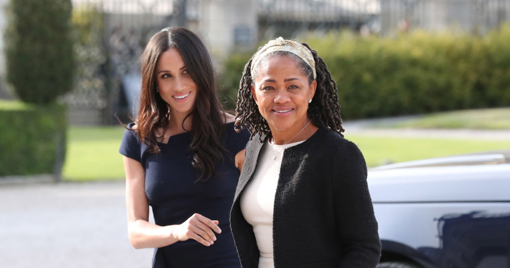 Meghan Markle wraz z mamą Dorią Ragland /Getty Images