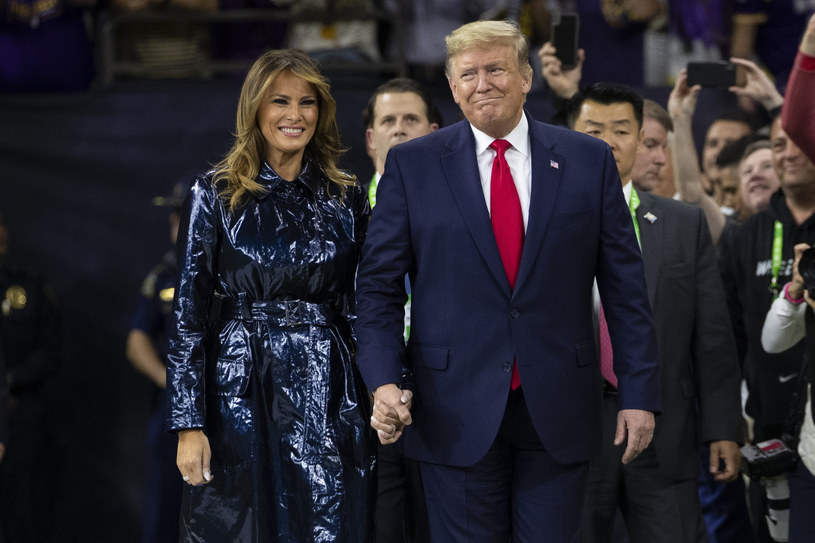 Melania i Donald Trump byli w świetnych nastrojach /Associated Press /East News