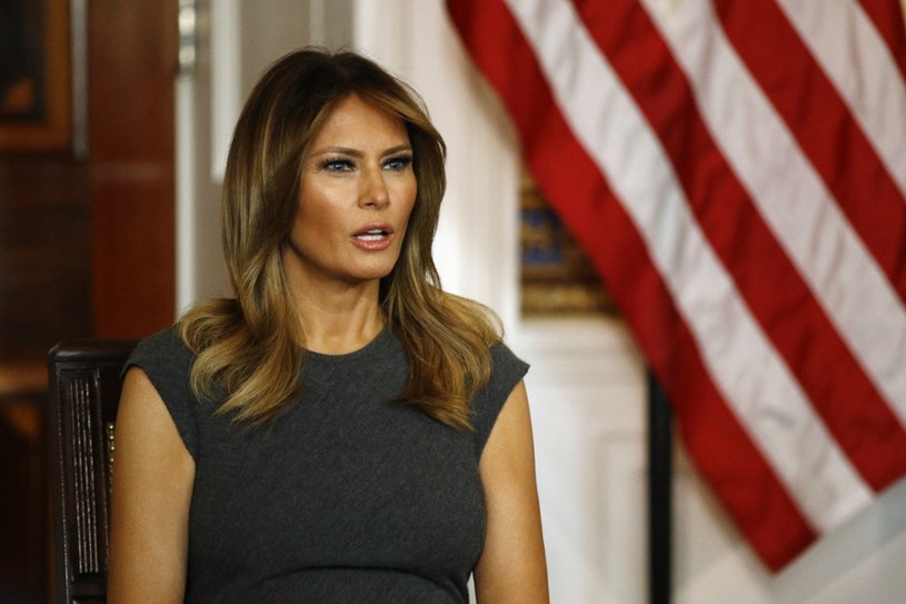 Melania Trump lubi bawić się modą /Associated Press /East News