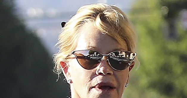 Melanie Griffith źle znosi rozwód /Splash News /East News