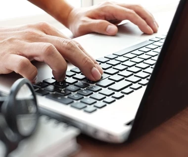 MEN oferuje specjalny bon na laptop. Rusza nabór wniosków