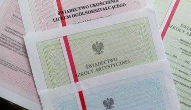 MEN wydało komunikat o świadectwach. Będzie trudniej o czerwony pasek?