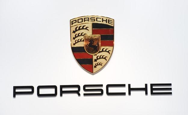 Menadżerowie Porsche oszukiwali? /AFP