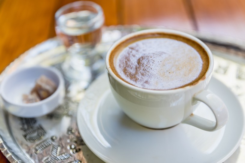 Menengic kahvesi to idealny bezkofeinowy zamiennik kawy /123RF/PICSEL