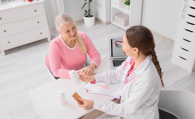 Menopauza – kolejny etap kobiecości