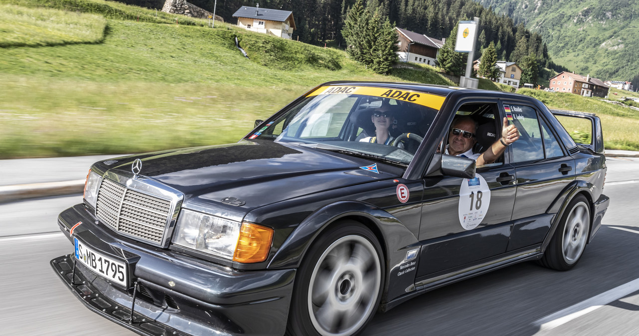 Mercedes 190 E 2.5-16 Evolution II /Informacja prasowa