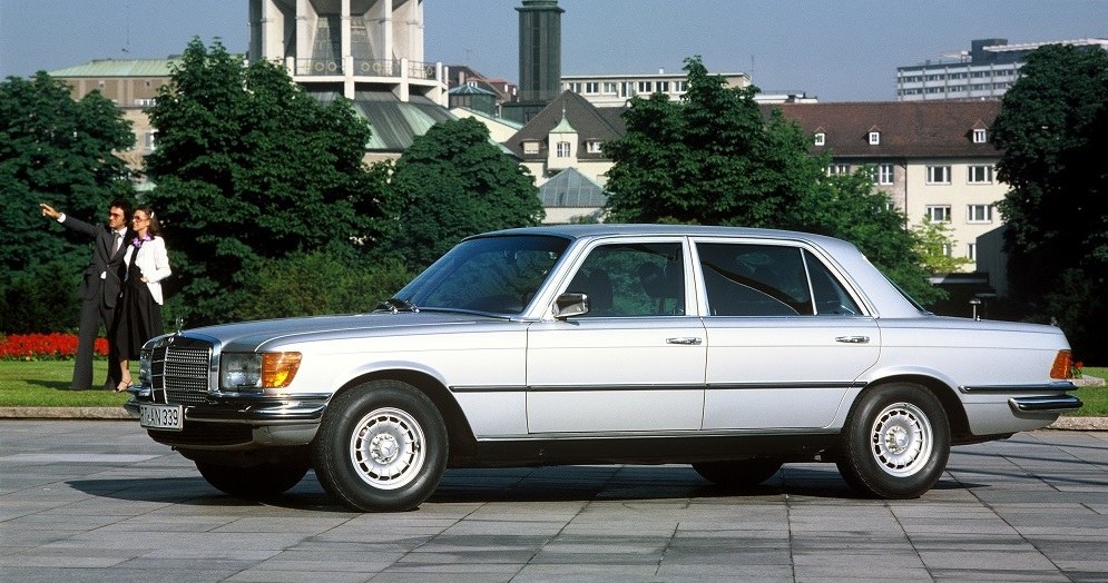 Mercedes 450 SEL 6.9 /Informacja prasowa