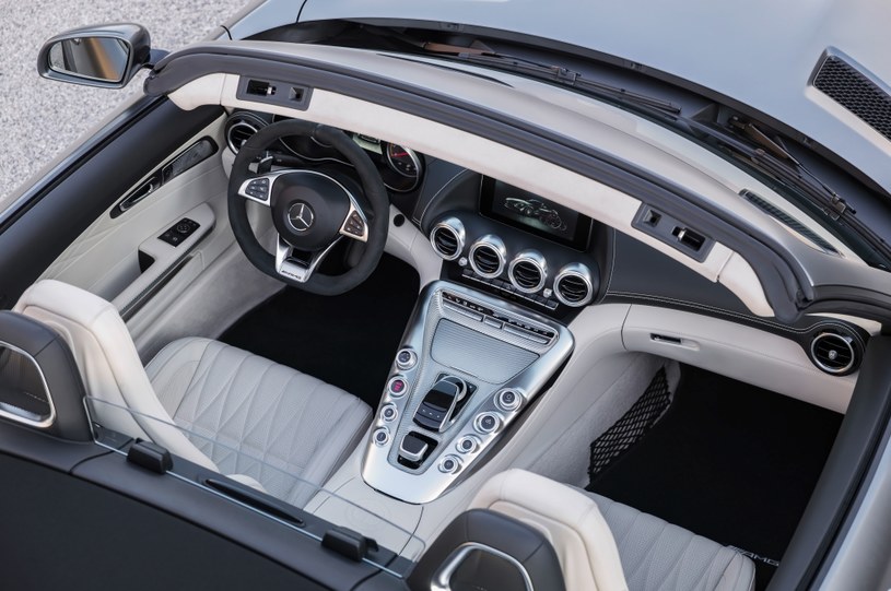 Mercedes-AMG GT Roadster /Informacja prasowa