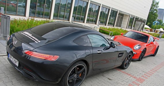Mercedes AMG GT S i Porsche 911 GT3 Zdjęcia