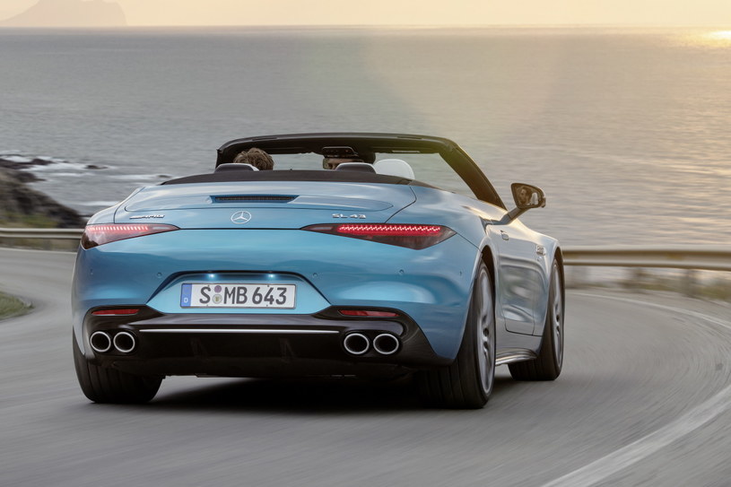 Mercedes-AMG SL 43 /Informacja prasowa