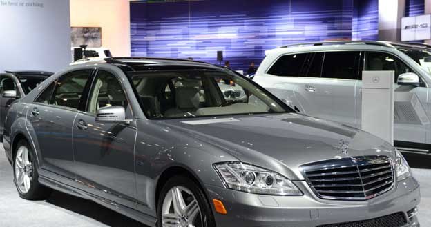 Mercedes-Benz 250 CDI BlueEFFICIENCY,   World Green Car of the Year 2012 /AFP