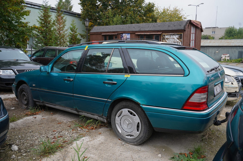 Mercedes C-180 /ZDM Warszawa /materiały prasowe