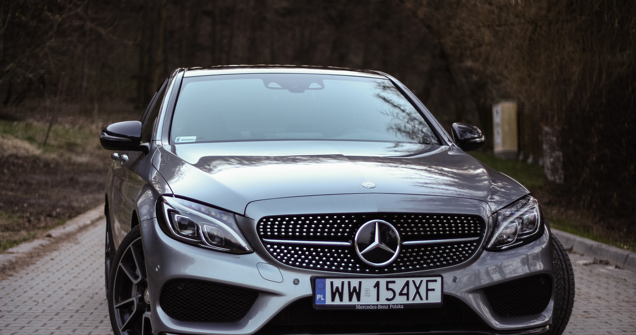 Mercedes C 450 AMG 4MATIC /INTERIA.PL