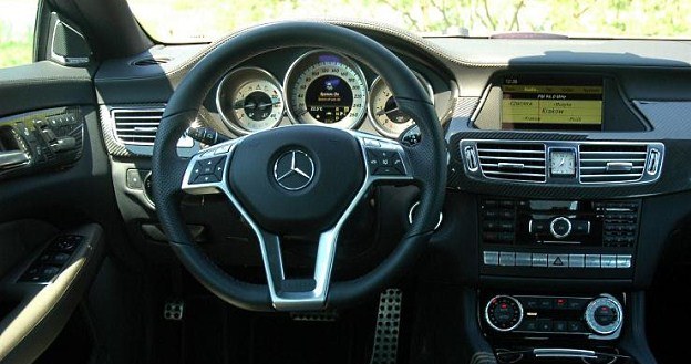 Mercedes CLS /INTERIA.PL