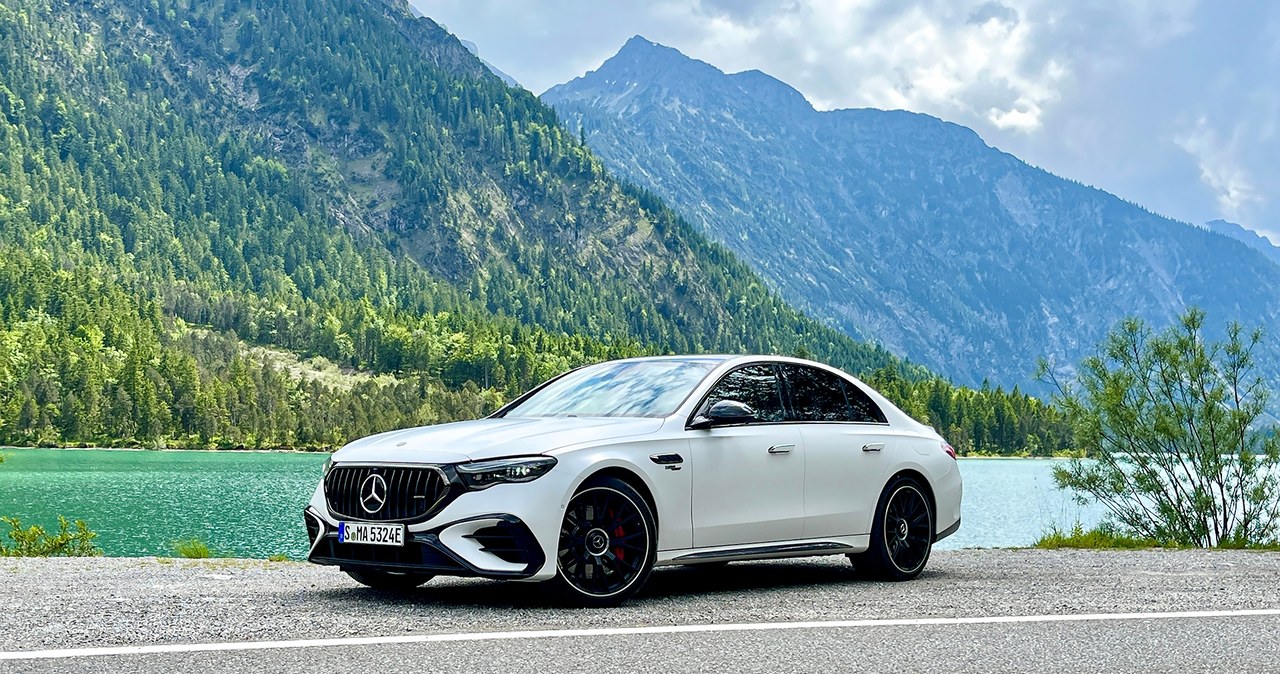 Mercedes E 53 AMG. 612 KM i od 0 do 100 km/h w 3,8 s. Lepiej nie będzie /Krzysztof Mocek /INTERIA.PL