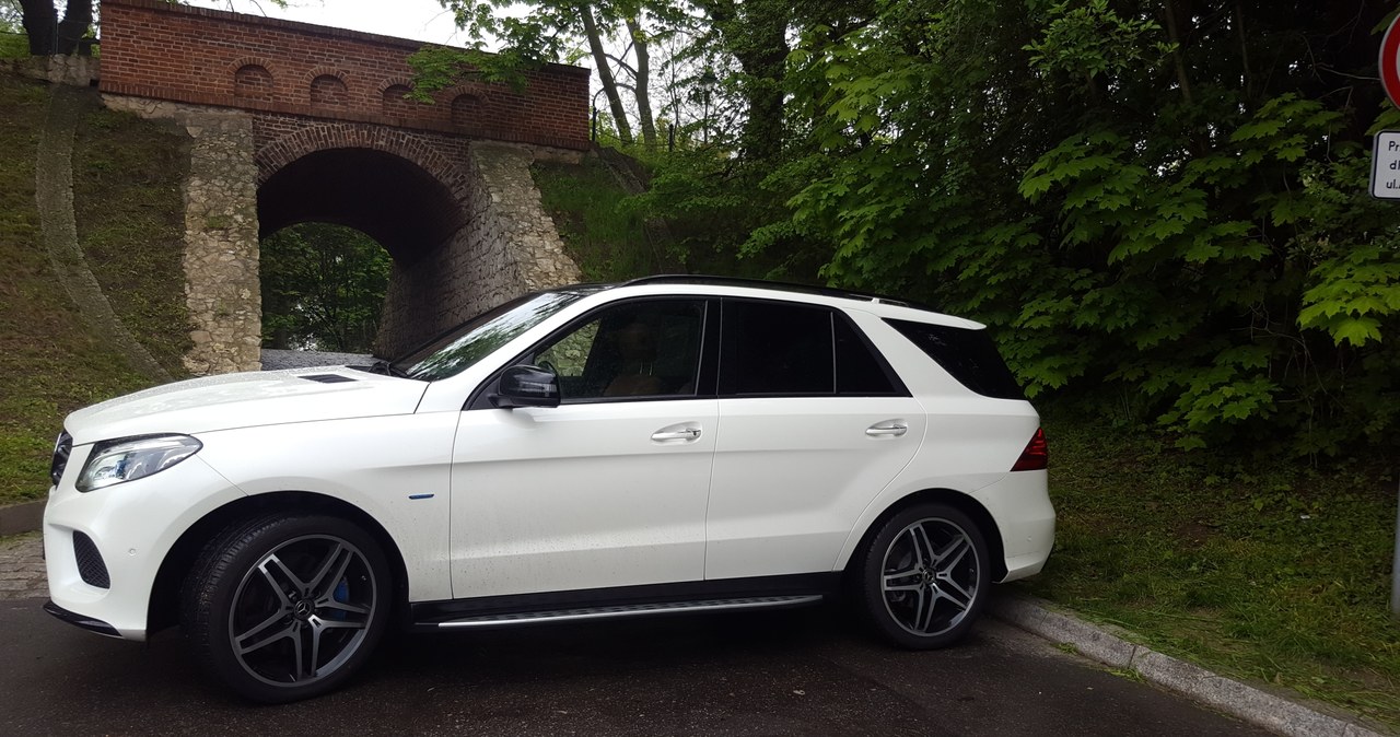 Mercedes  GLE 500e 4MATIC /INTERIA.PL