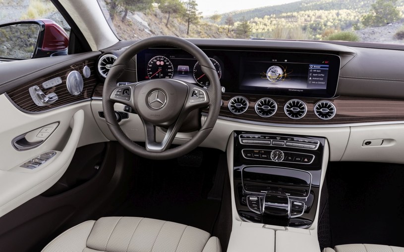 Mercedes klasy E coupe /Informacja prasowa
