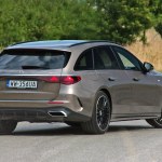 Mercedes klasy E z dieslem i silnikiem elektrycznym. Czy to ma sens?