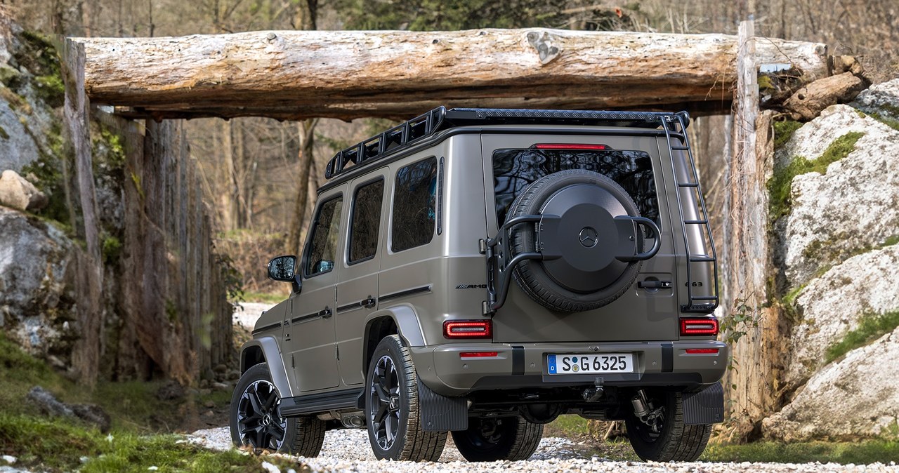 Mercedes klasy G przeszedł face lifting. W Polsce będą dostępne trzy wersje silnikowe /Mercedes /materiały prasowe