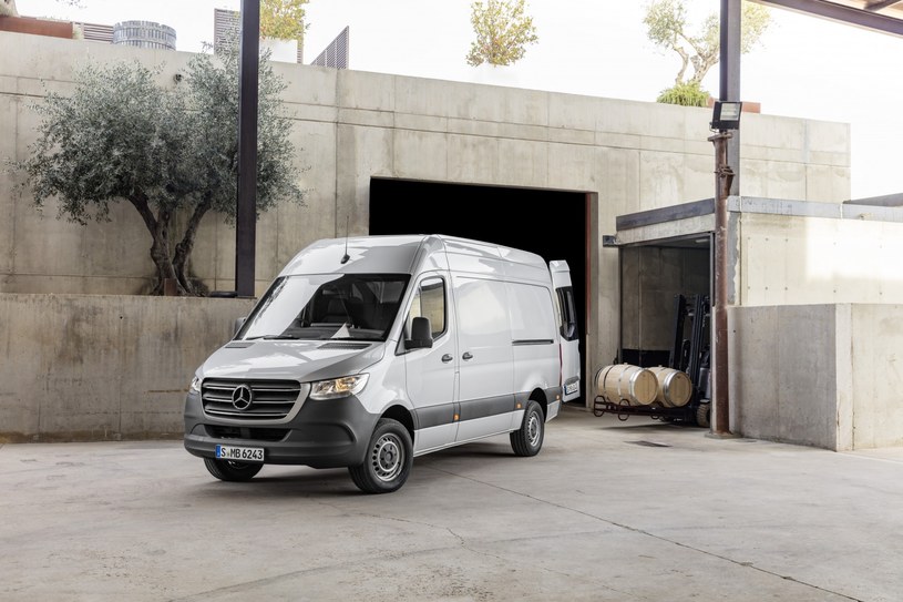 Mercedes Sprinter /Informacja prasowa