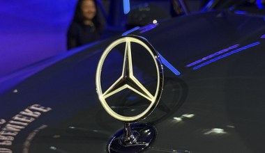 Mercedes tnie prognozy. Chiny uderzają w europejską motoryzację
