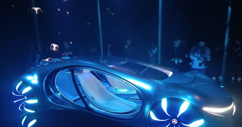 Mercedes VISION AVTR /materiały prasowe