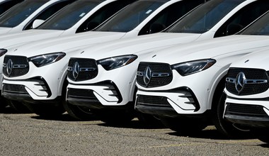 Mercedes zamyka salony. Duże problemy niemieckiego giganta