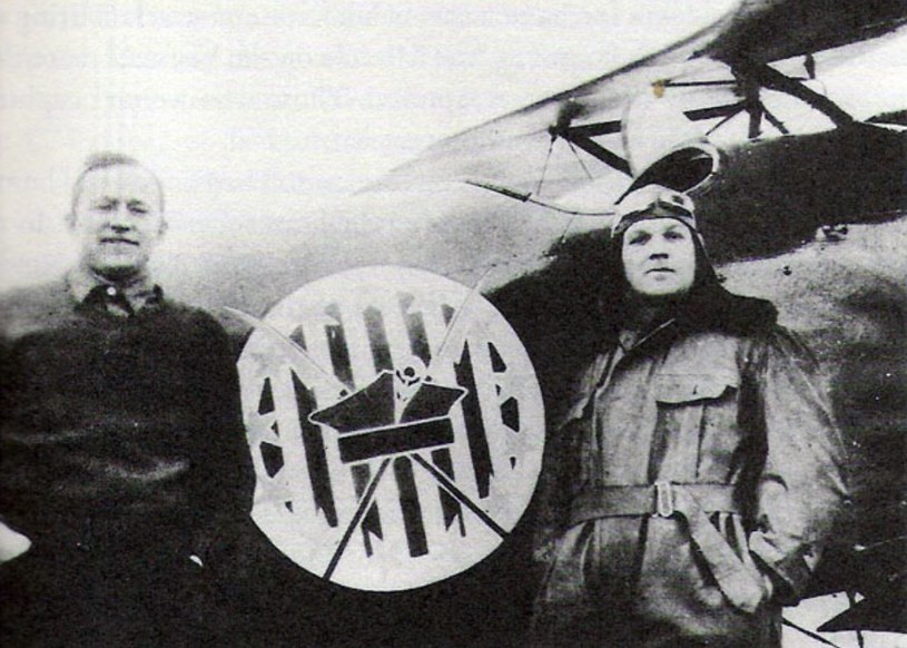 Merian C. Cooper i Cedric Fauntleroy w składzie polskiej 7 eskadry /Brigham Young University Collections /domena publiczna