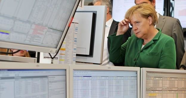 Merkel na giełdzie emisjami CO2 /AFP