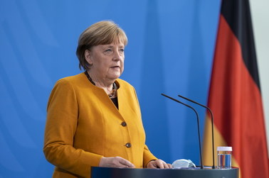 Merkel wycofuje się z surowych restrykcji. "Proszę obywateli o wybaczenie"