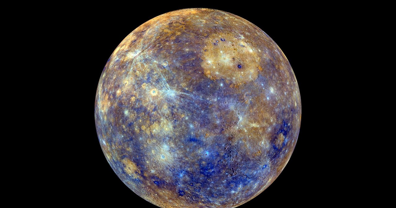 Merkury z bliska i jego powierzchnia usiana kraterami /NASA/Johns Hopkins University Applied Physics Laboratory/Carnegie Institution of Washington /NASA