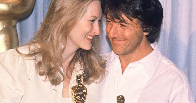 Meryl Streep i Dustin Hoffman z Oscarami za "Sprawę Kramerów" /materiały prasowe