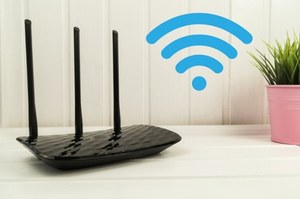 Mesh WiFi jest jak pajęczyna w domu. To więcej niż router