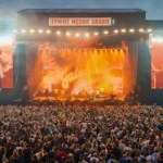 festiwale Męskie Granie 2026 trwa. Jak przygotować się na koncert i nie przepłacić? Oto lista rzeczy