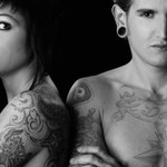 Męskie tatuaże nie tyle przyciagają partnerki, ile... odstraszają rywali