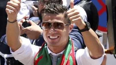 Messi i Ronaldo wypoczywają w tym samym miejscu. Ich jachty dzieli zaledwie kilka metrów