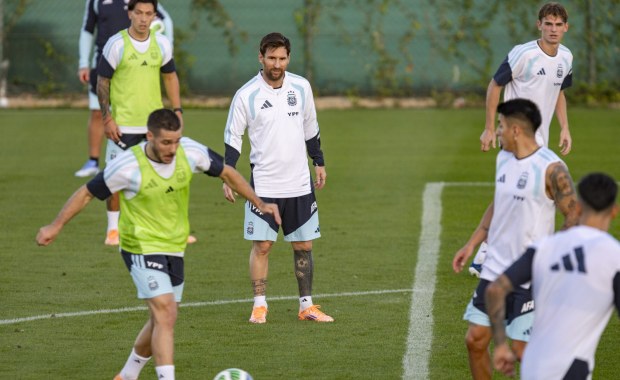 Messi leci do Angoli. Zapłacili grube miliony
