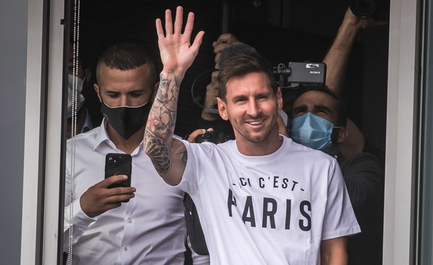 Messi powitany na podparyskim lotnisku jak bohater