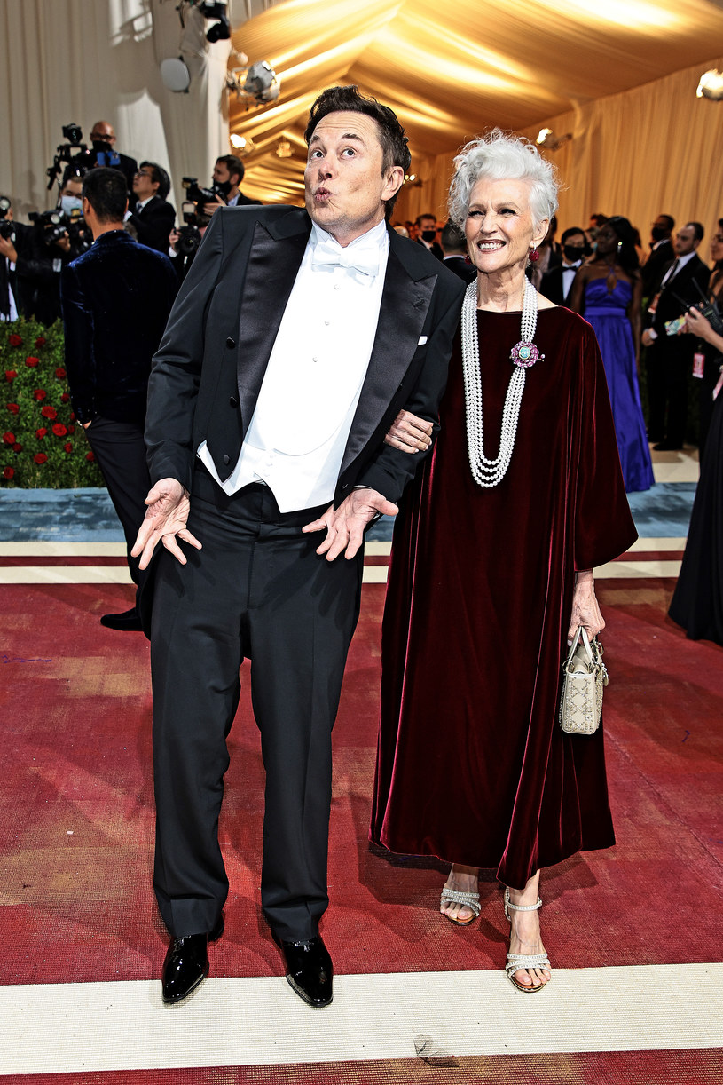 Met Gala 2022: Elon Musk z mamą, Maye Musk / Dimitrios Kambouris/Getty Image /Getty Images