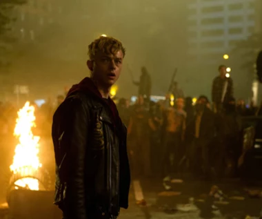 "Metallica Through the Never" [trailer]