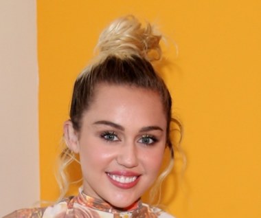 Metamorfoza Miley Cyrus: Kontrowersja ustąpiła elegancji