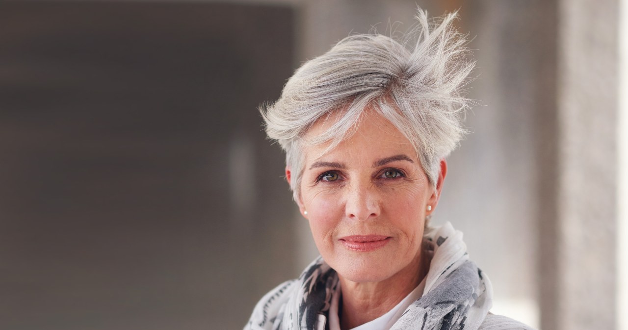 Metamorfoza z pixie cut na jesień /123RF/PICSEL