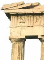 Metopa, północno-zachodni narożnik Partenonu, dzieło Fidiasza, 438-432 p.n.e. /Encyklopedia Internautica