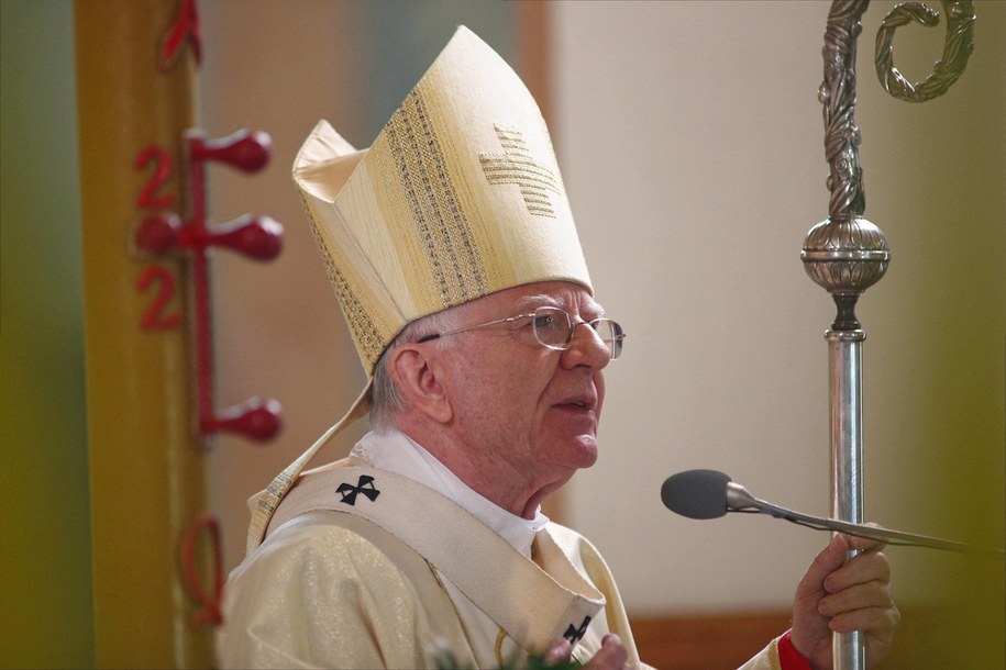 Abp Marek Jędraszewski nie odpowie za słowa o "tęczowej ...